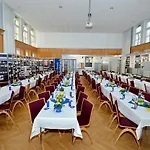 Bildungshaus Schloss Krastowitz Hotel Klagenfurt am Wörthersee