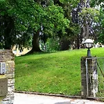 Bildungshaus Schloss Krastowitz Hotel