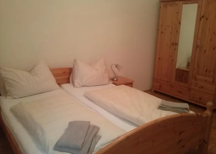 מלון Bildungshaus Schloss Krastowitz *